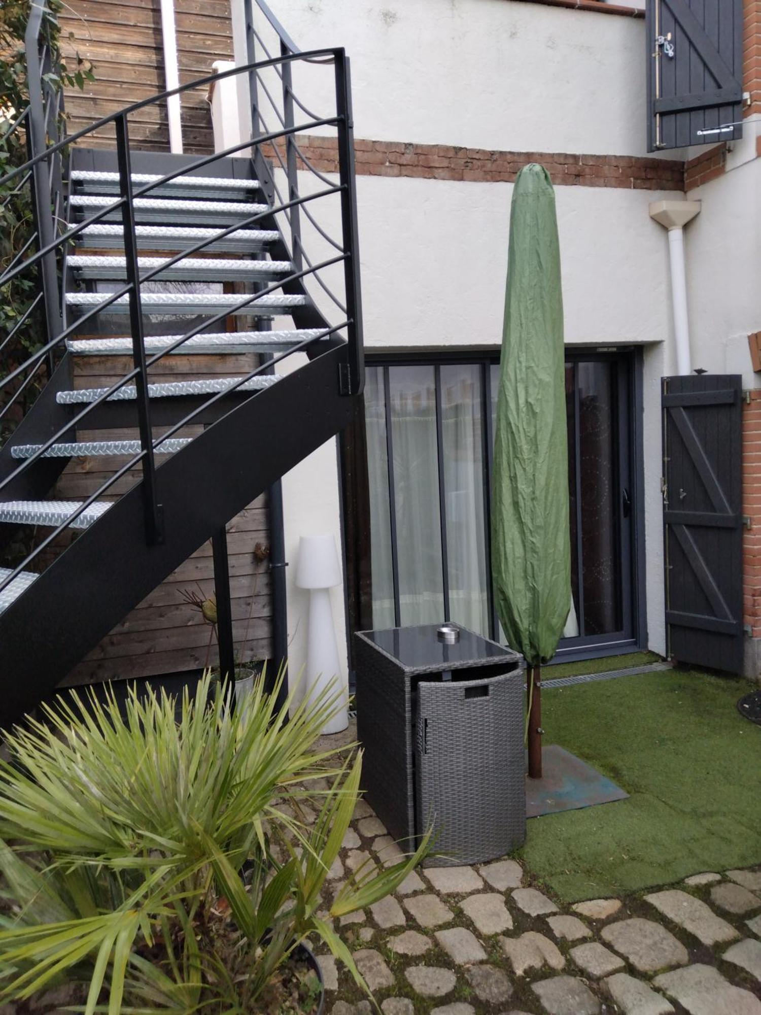 Appartement Sur Cour Nantaise